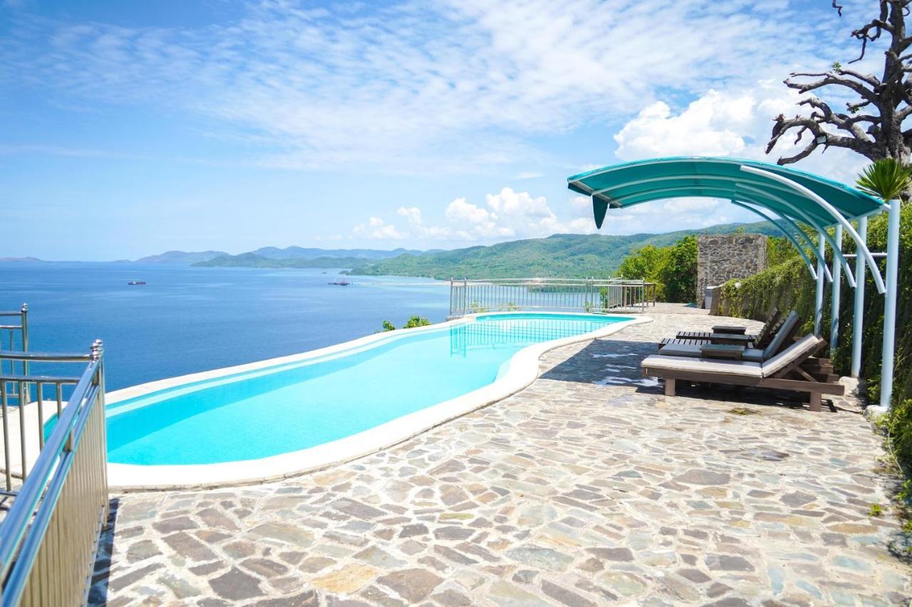 Theodor At Labuan Bajo Hotel Exterior foto
